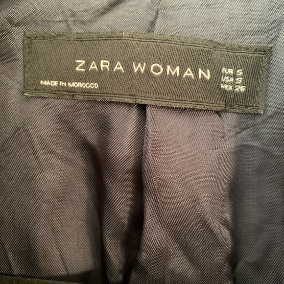 Zara Coat - Picture 3 of 3